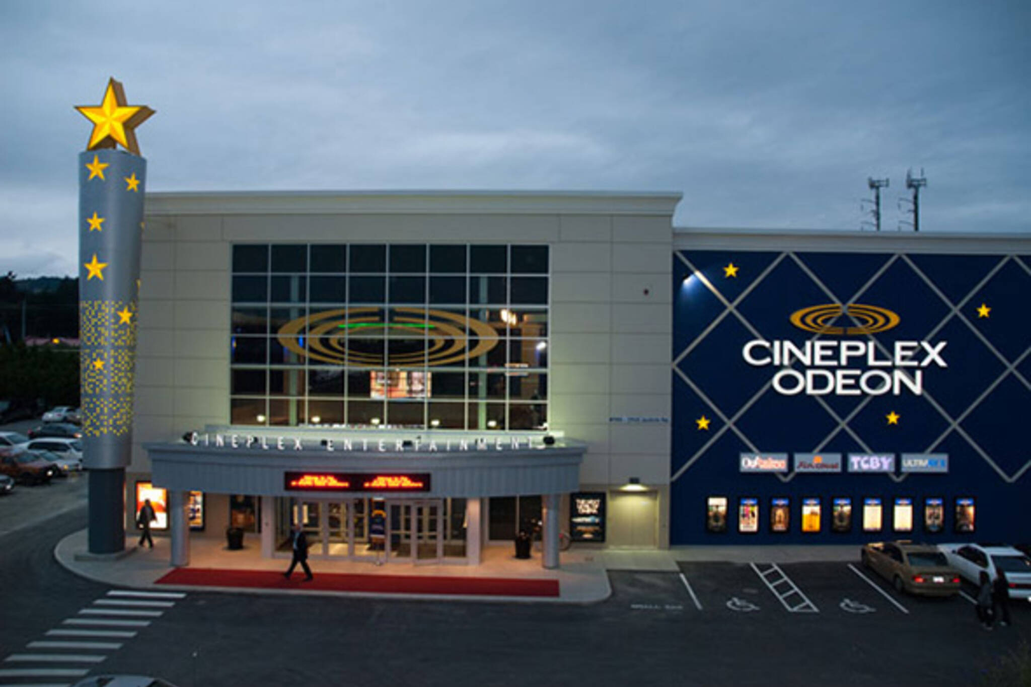 Cineplex Odeon prices