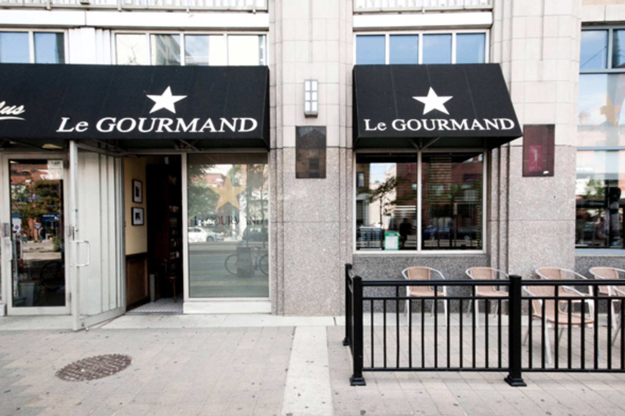 Le Gourmand reopens