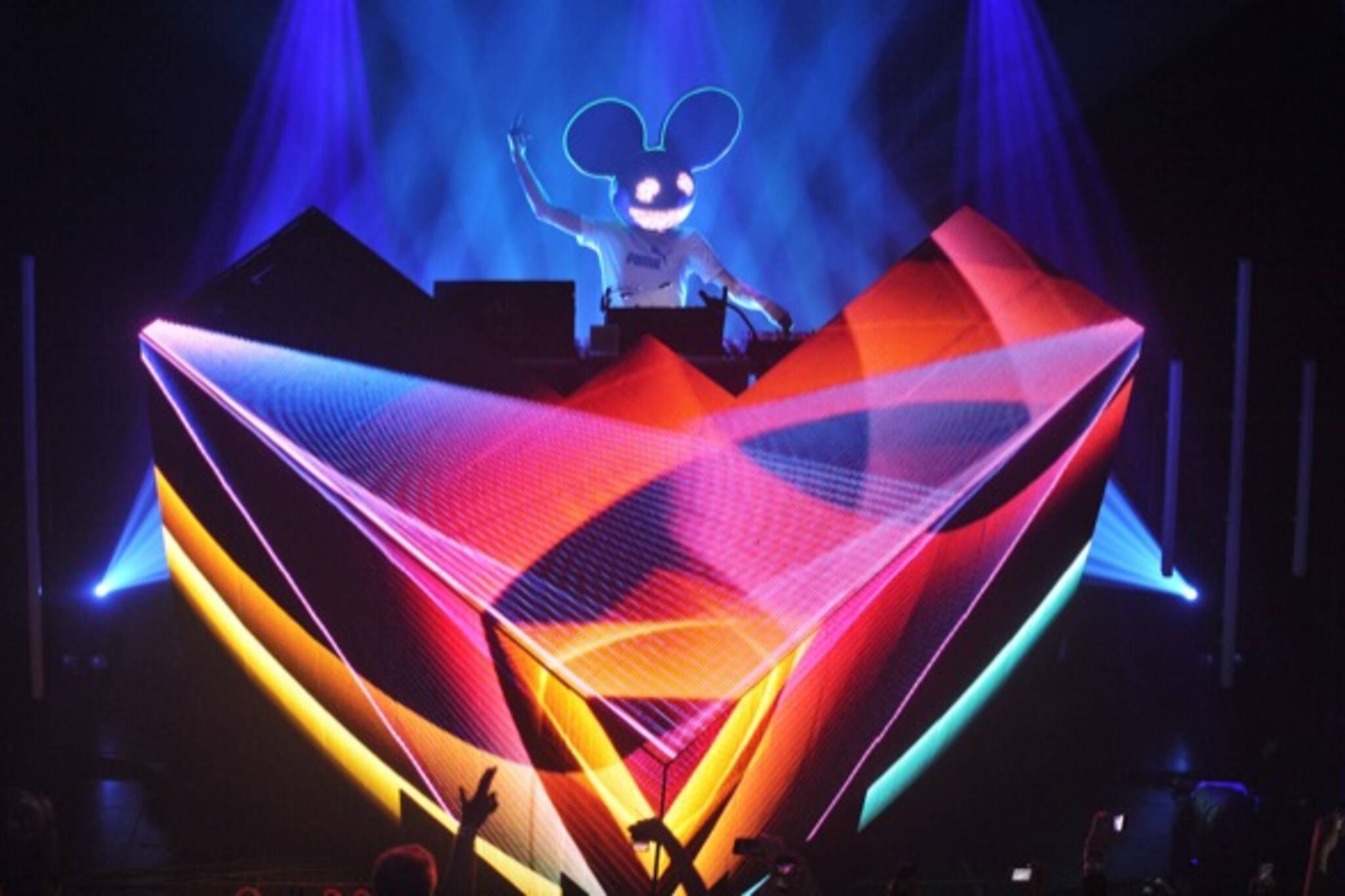 Deadmau5 Plays An Intimate Show At The Mtv Temple