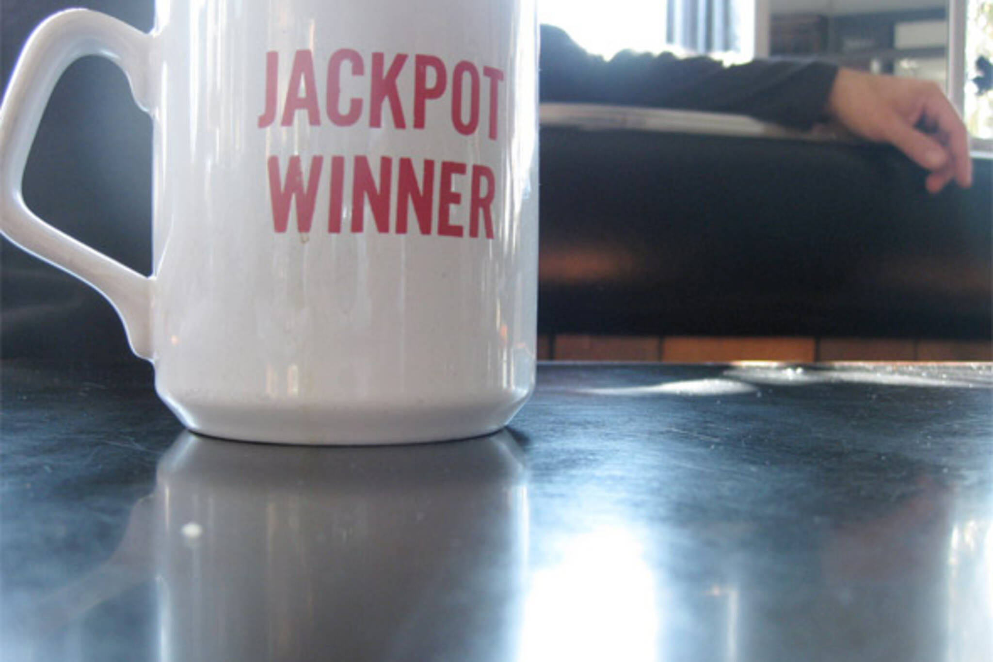 jackpot winner mug