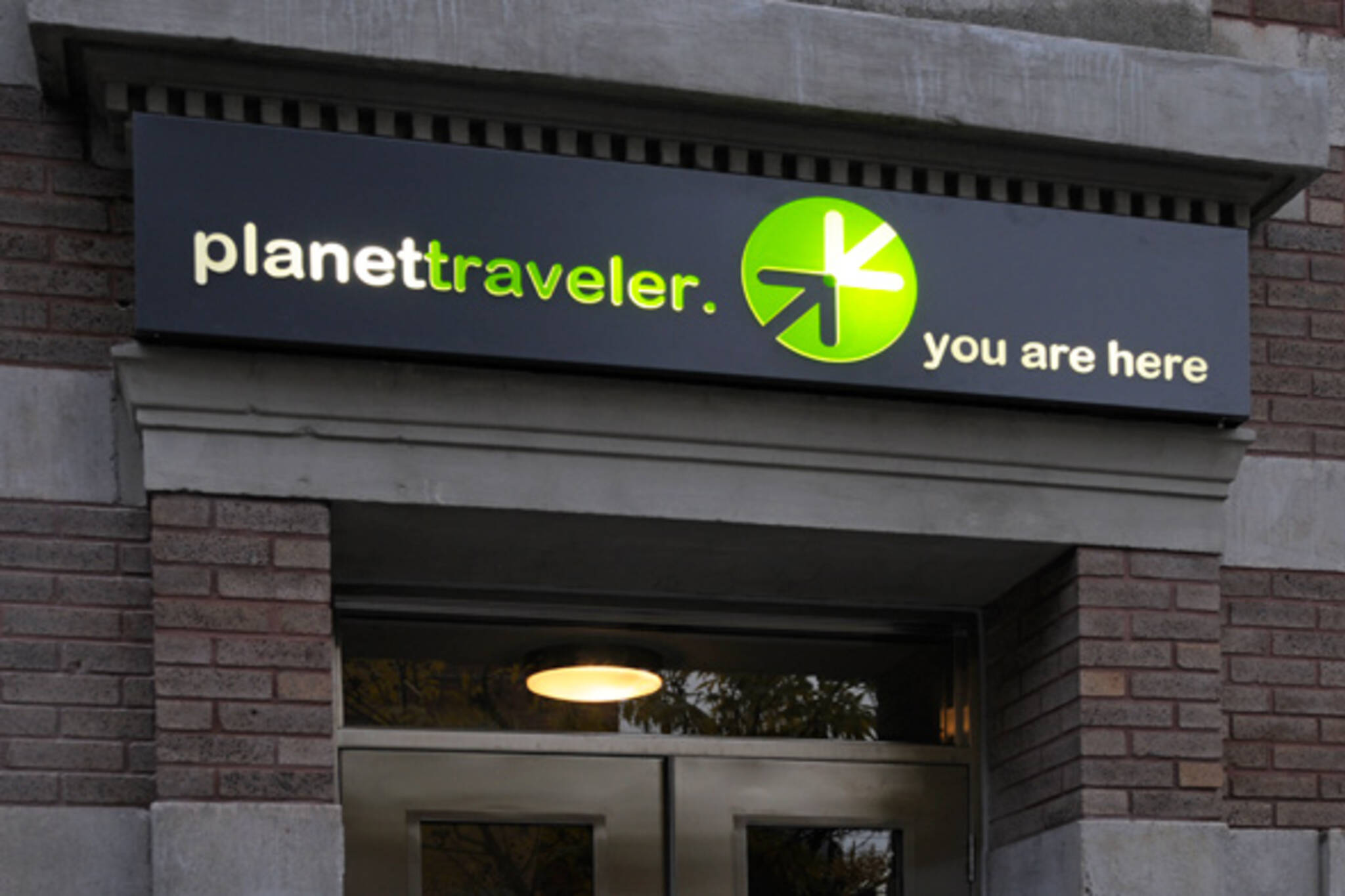 Planet Traveler green hostel