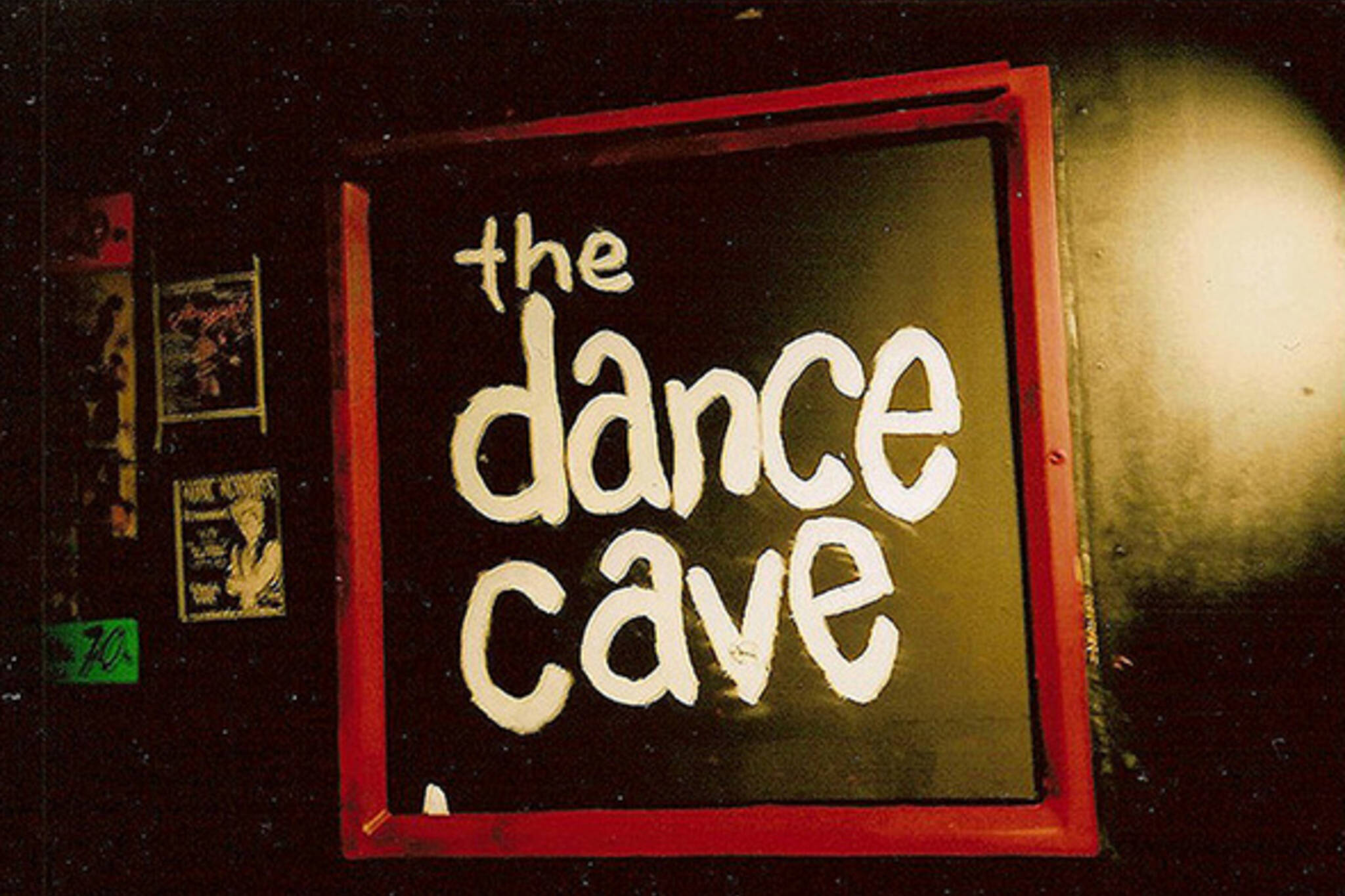 Dance Cave Live Music