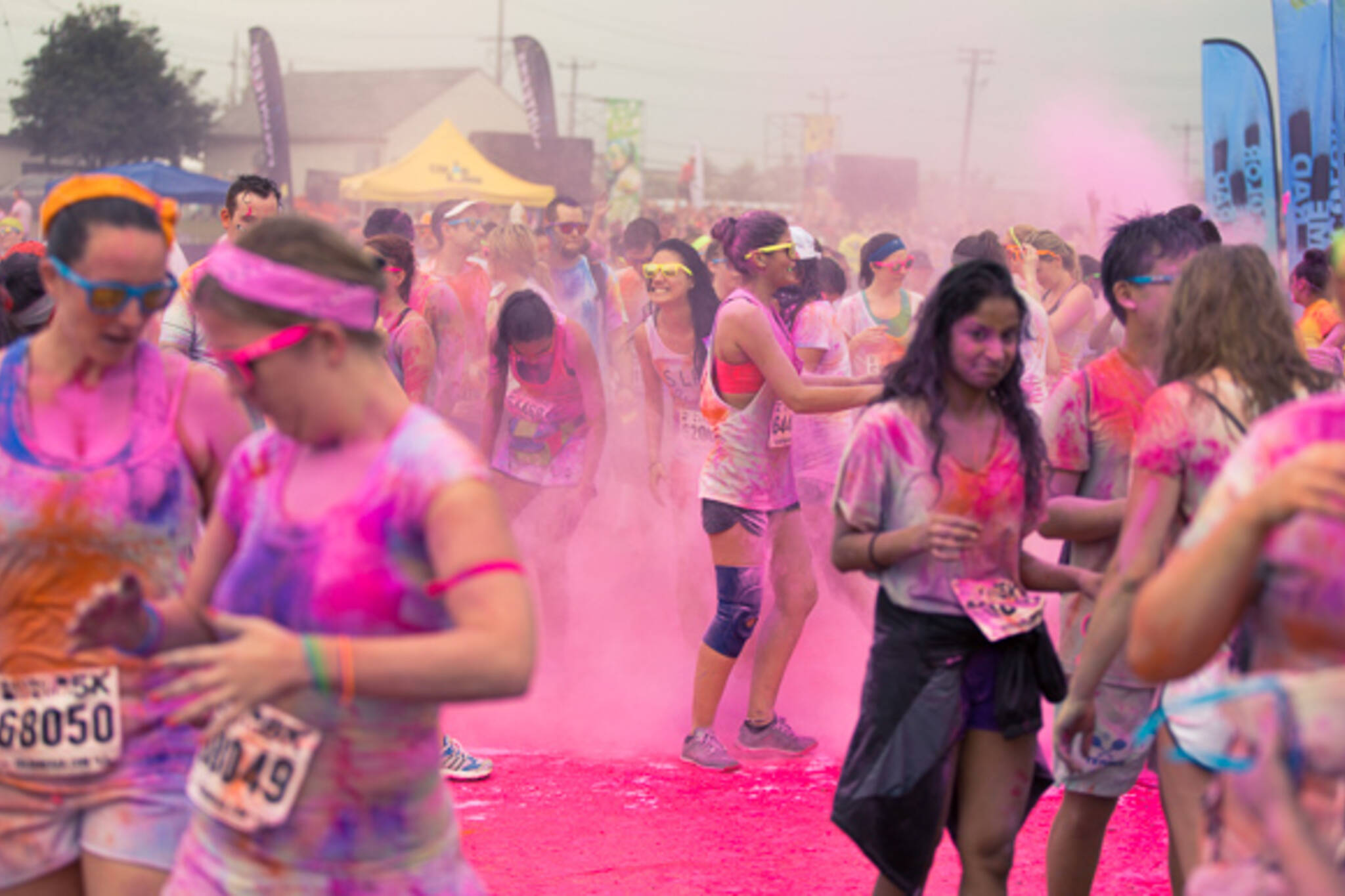 Paint Bombs And Running Combine At Color Me Rad