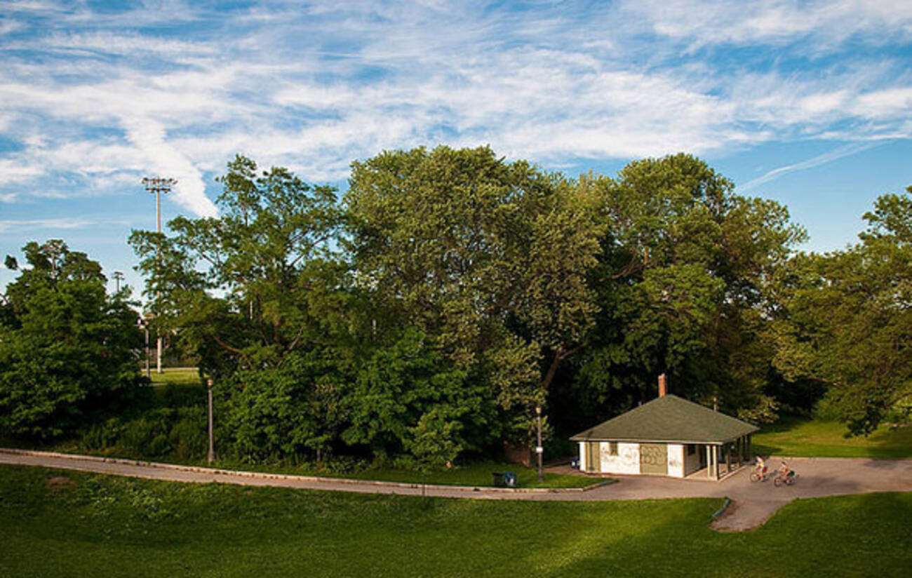 Toronto Parks: Trinity Bellwoods Park