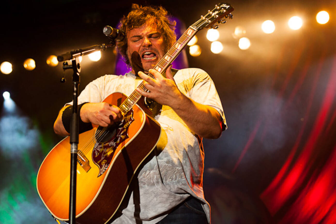 Echo Beach Crowd Rocked Hard By Tenacious D 