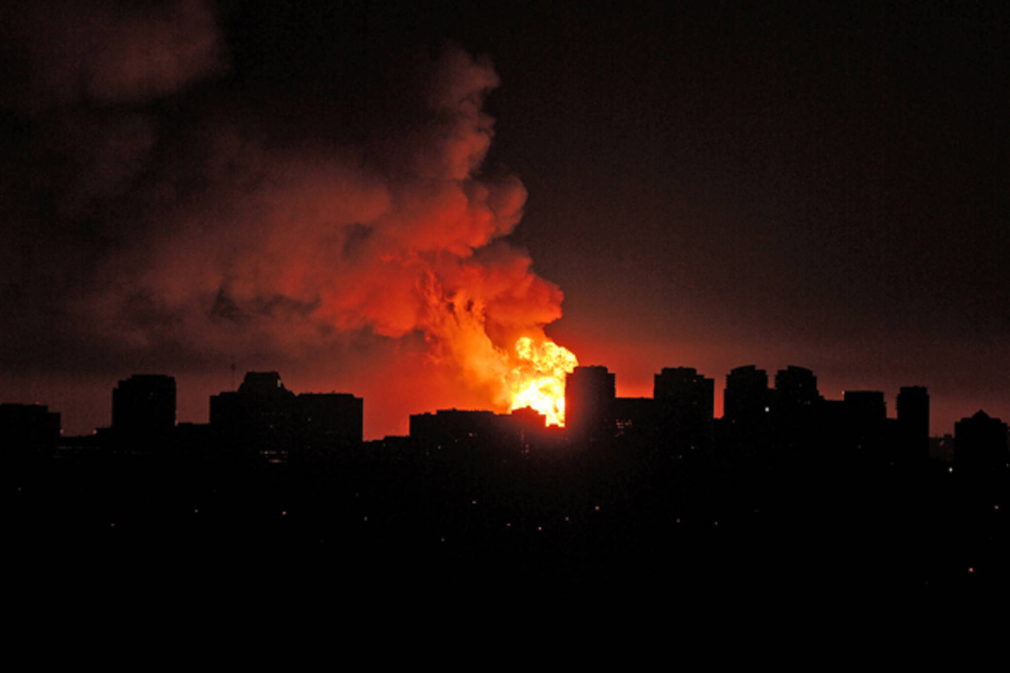 多伦多发生丙烷爆炸和火灾