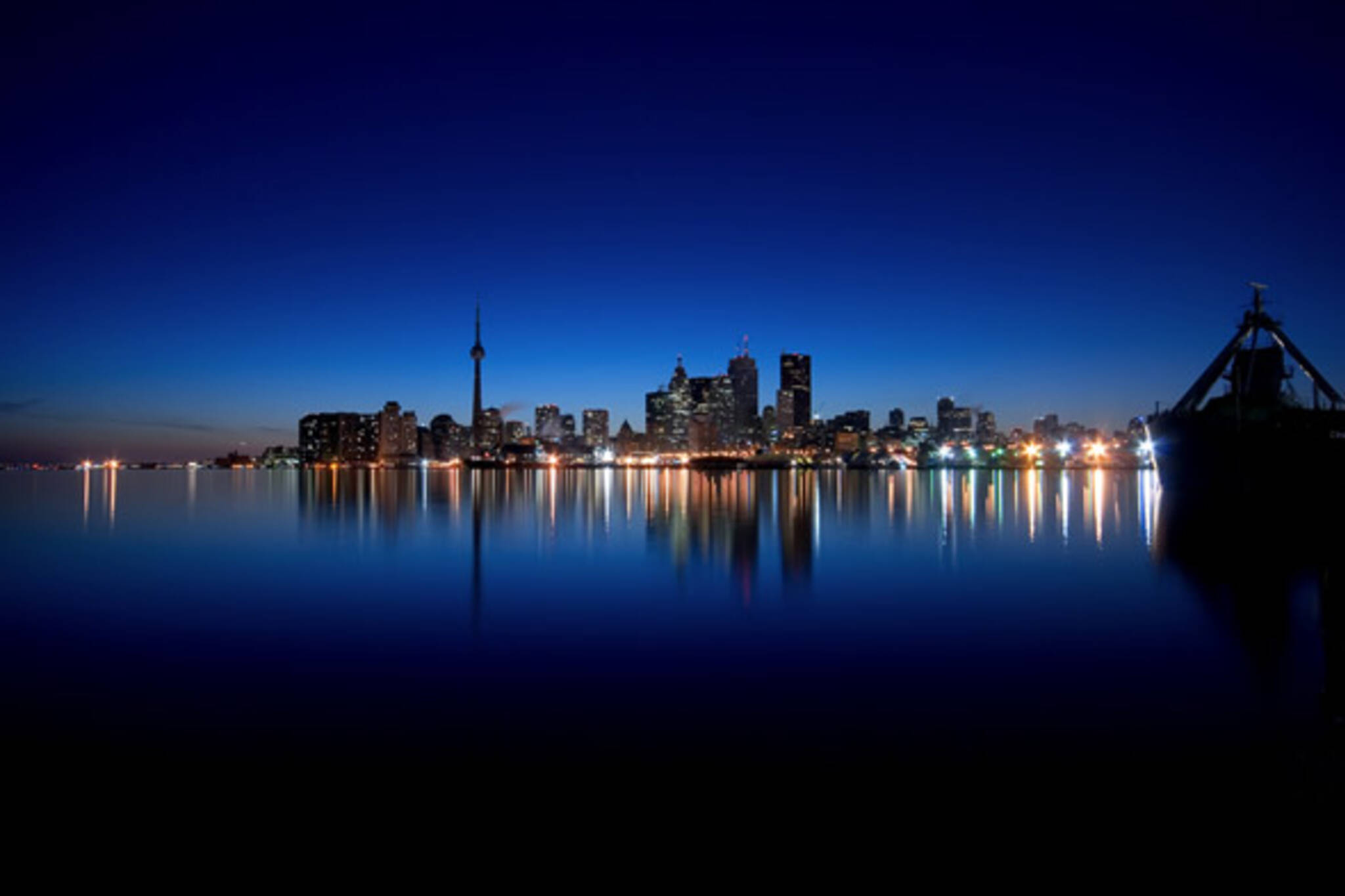 Earth Hour Toronto 2014