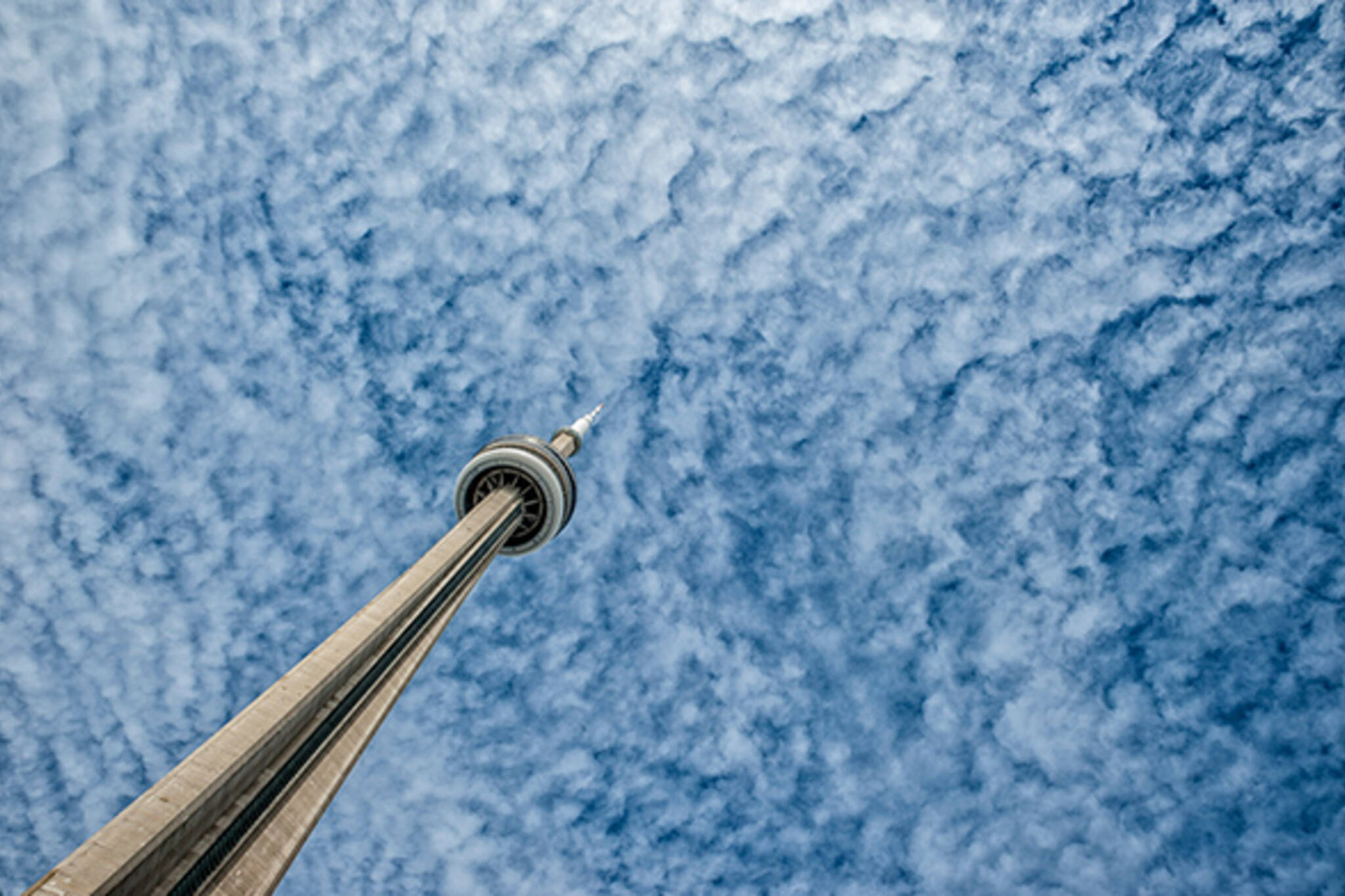 CN Tower sky