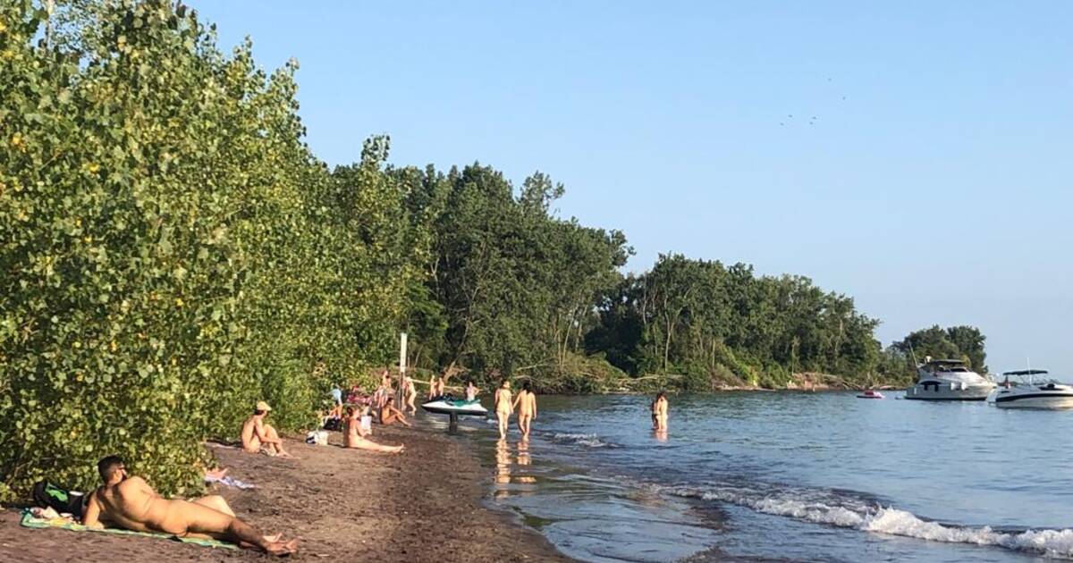 Nude Beach Sex Club - Hanlan's Point is the Toronto Island's famous nude beach