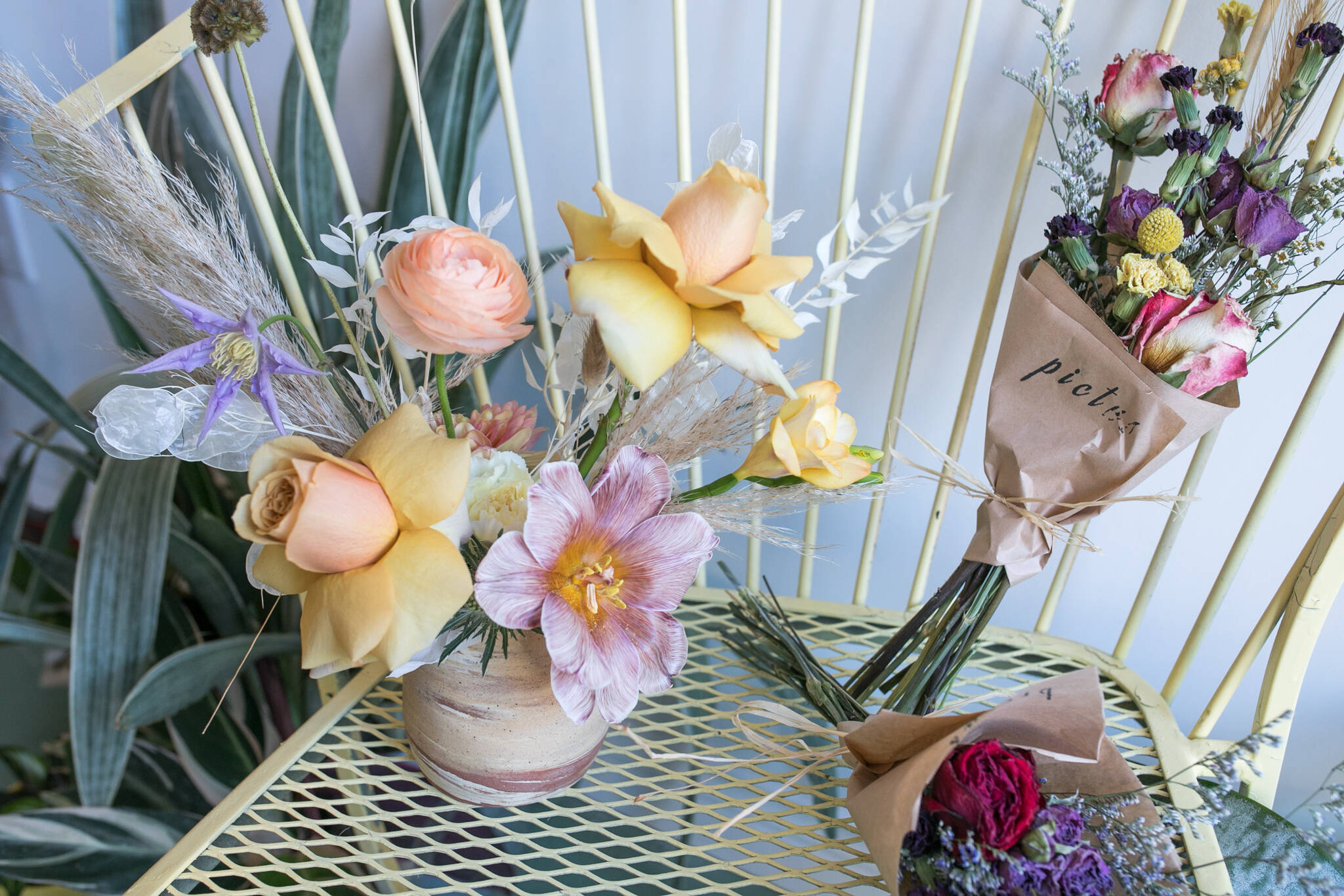 30 Mother's Day flower delivery options in Toronto
