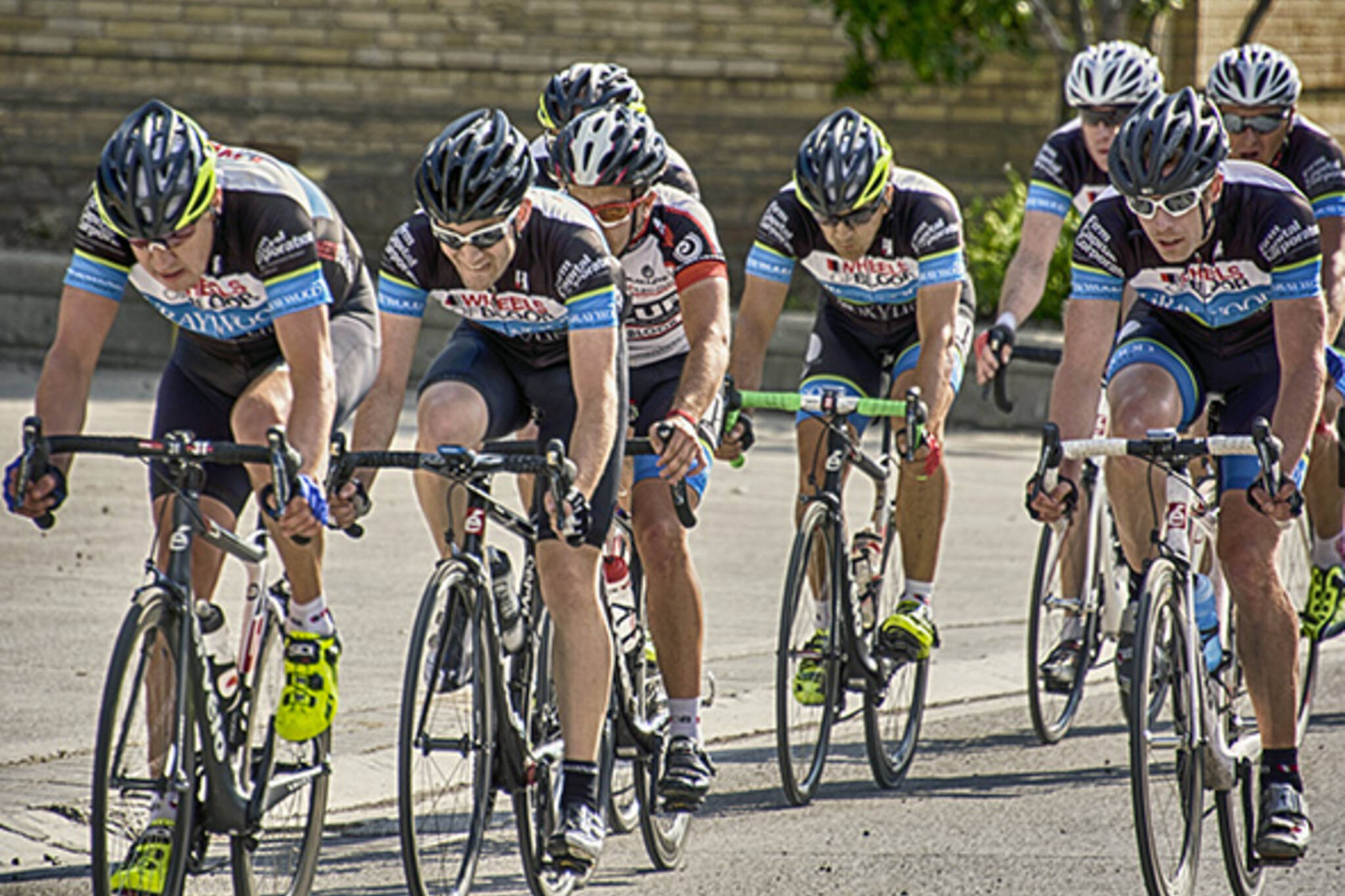 The top 5 cycling clubs in Toronto