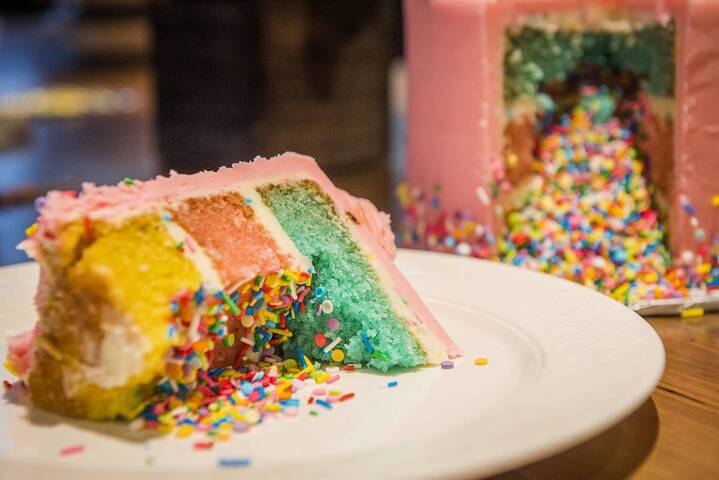 The Best Birthday Cakes In Toronto - roblox cake roblox roblox cake cake creations poke cakes