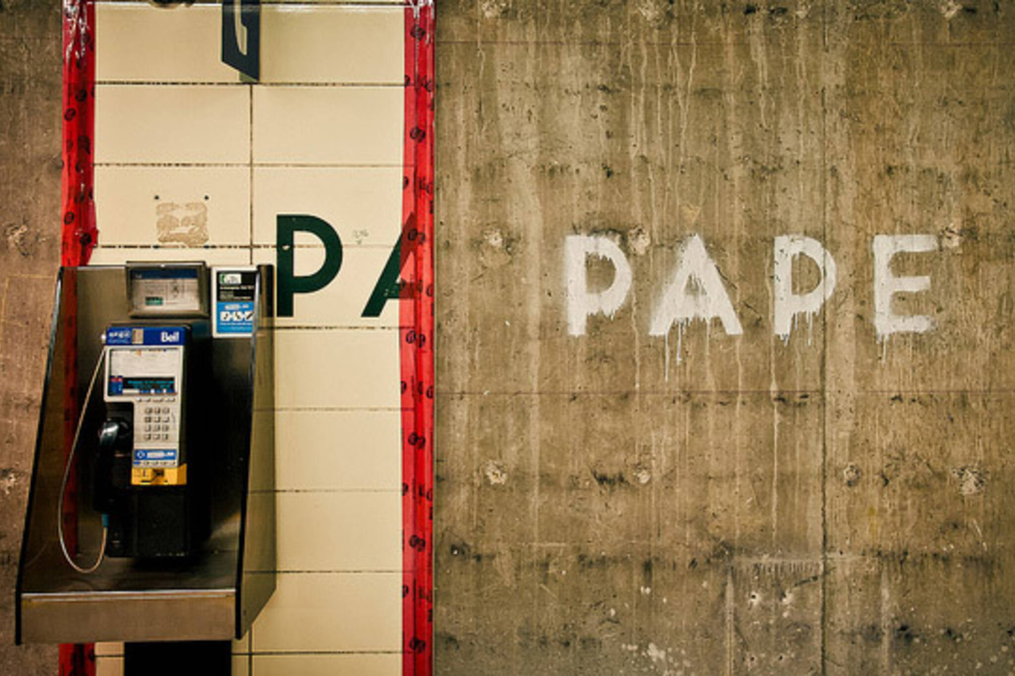 Pape station