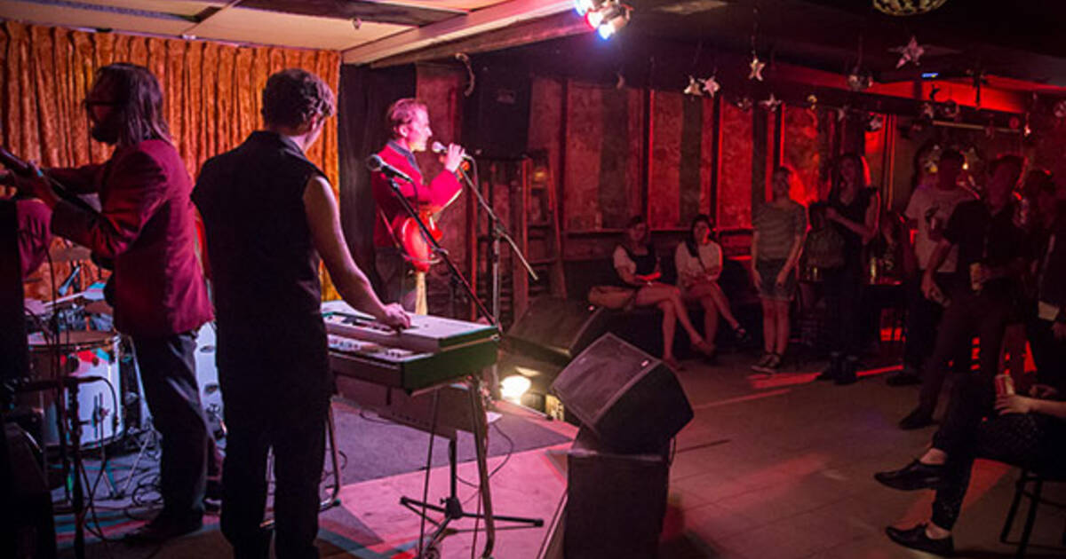 The top 5 small bars for live music in Toronto