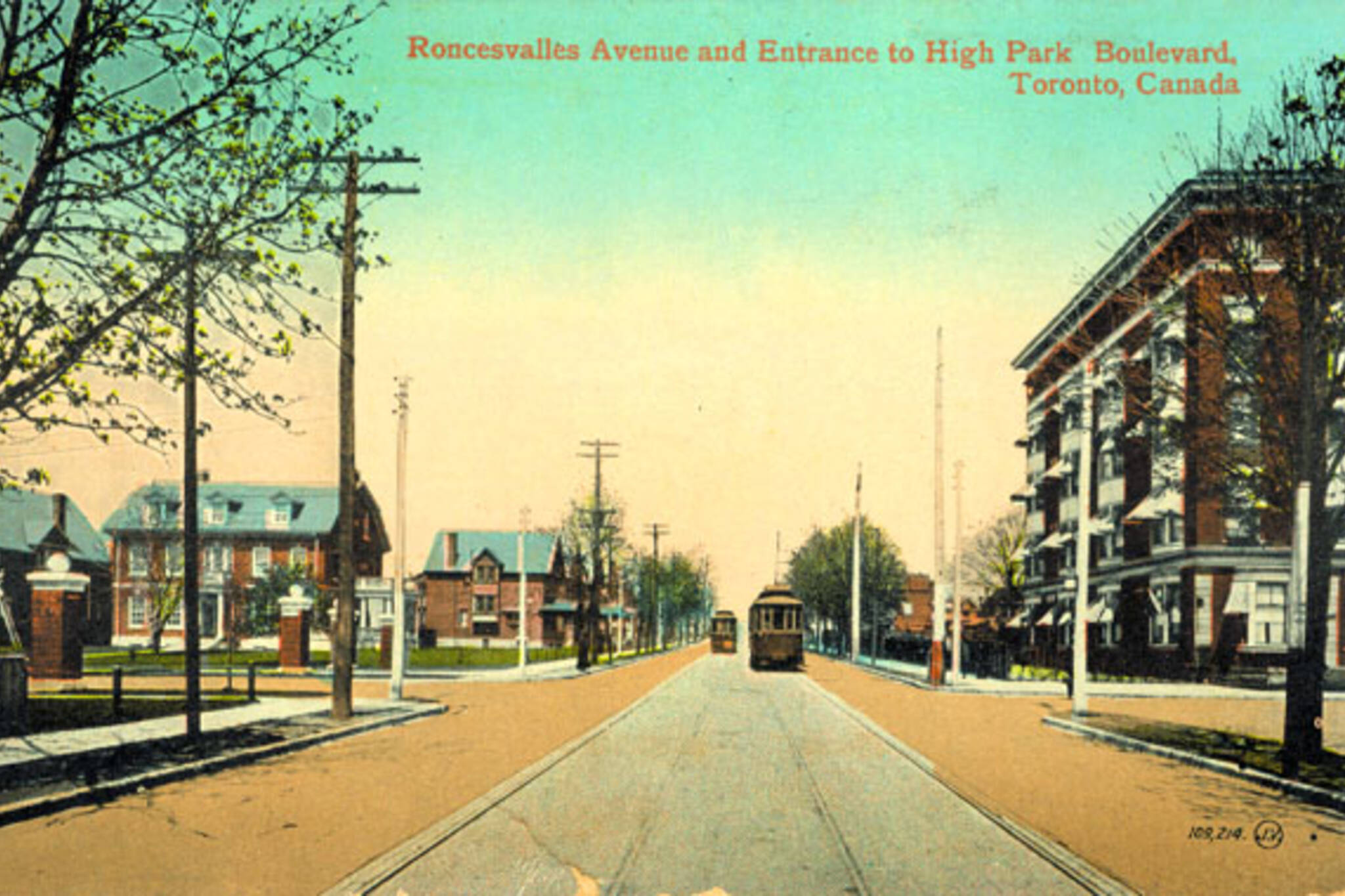 The intersection of Roncesvalles, High Park Boulevard and Fermanagh Avenue, 1914