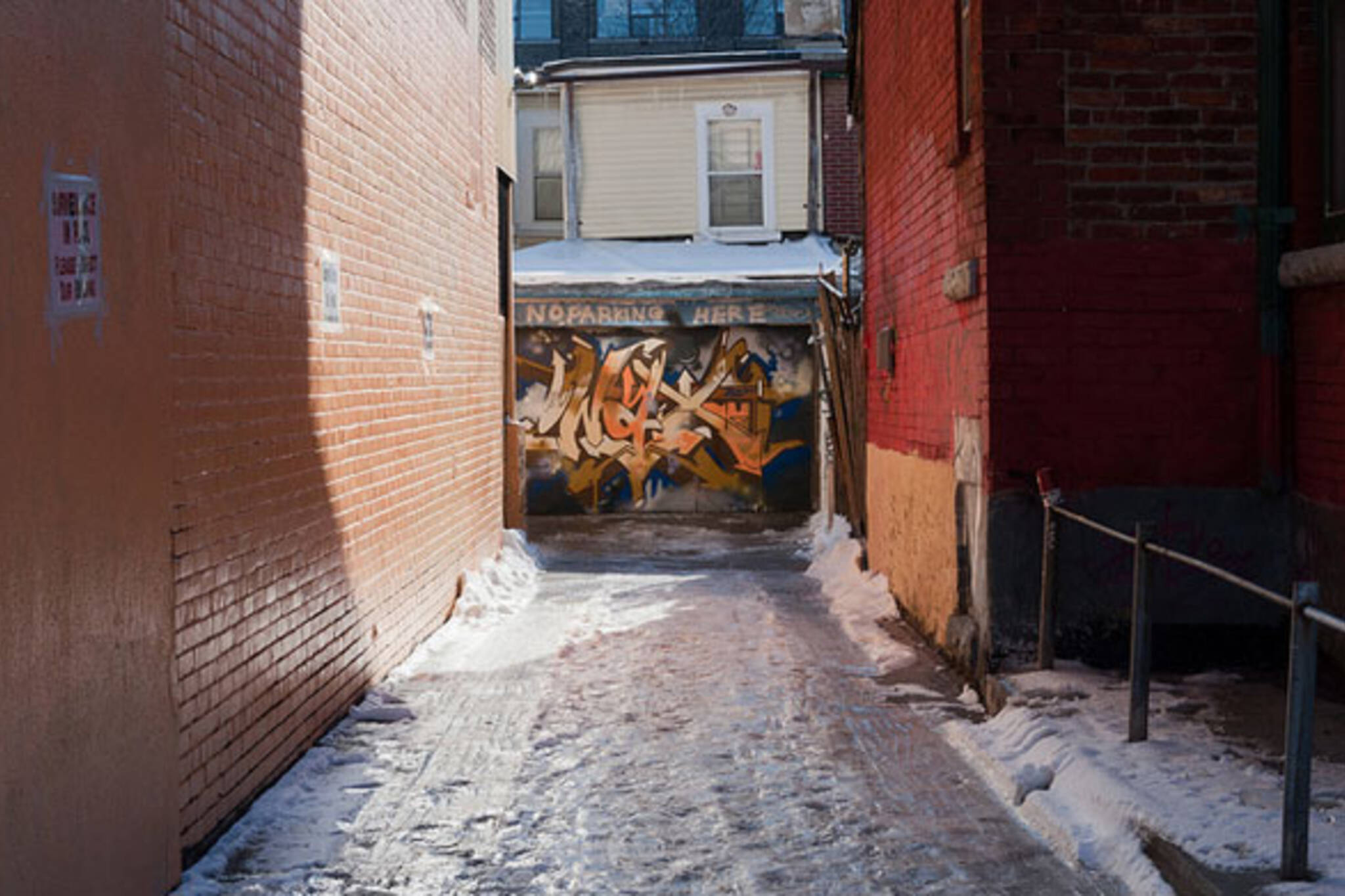 toronto icy alley
