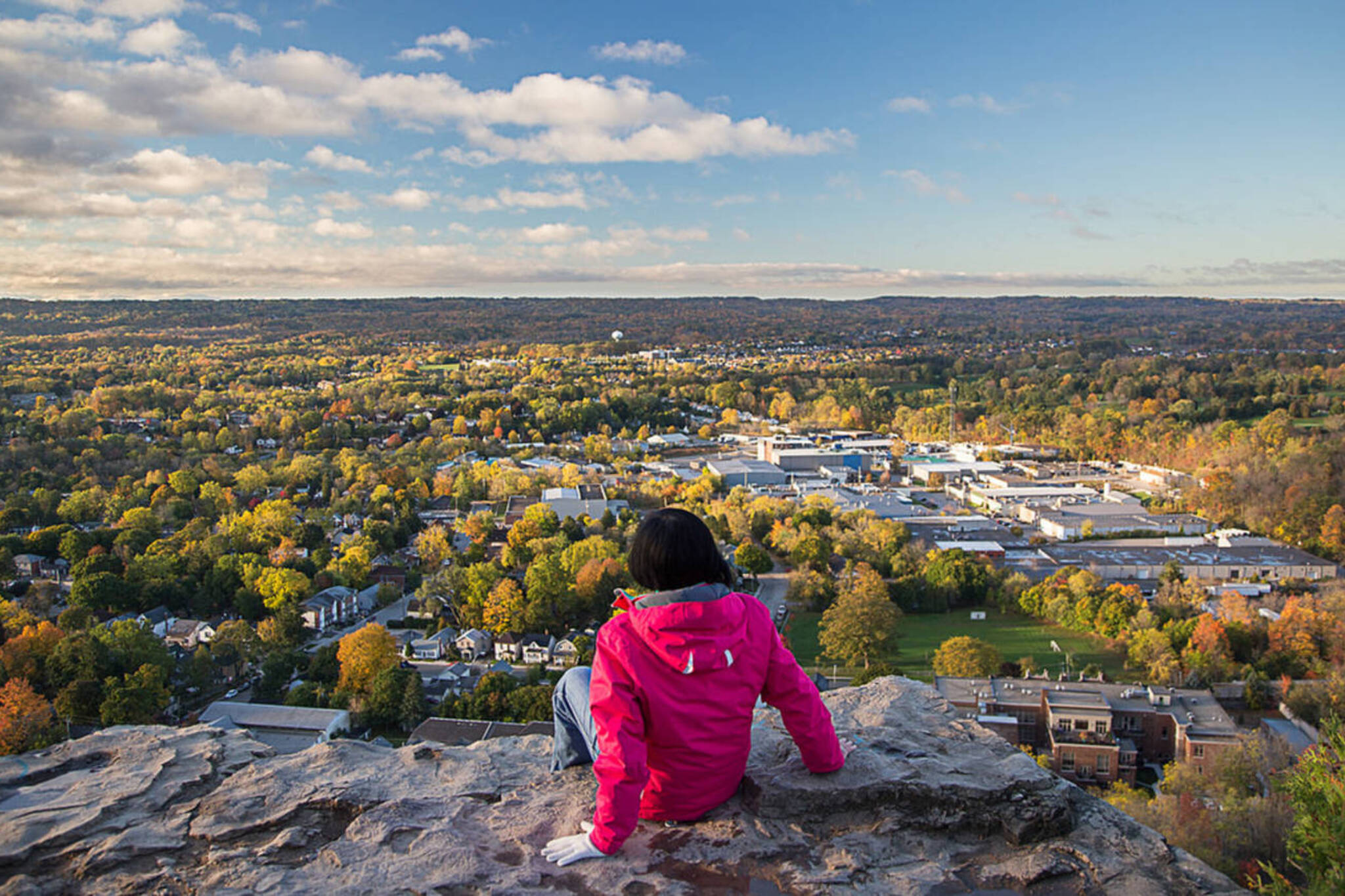 5 hiking trails near Toronto to add to your fall bucket list