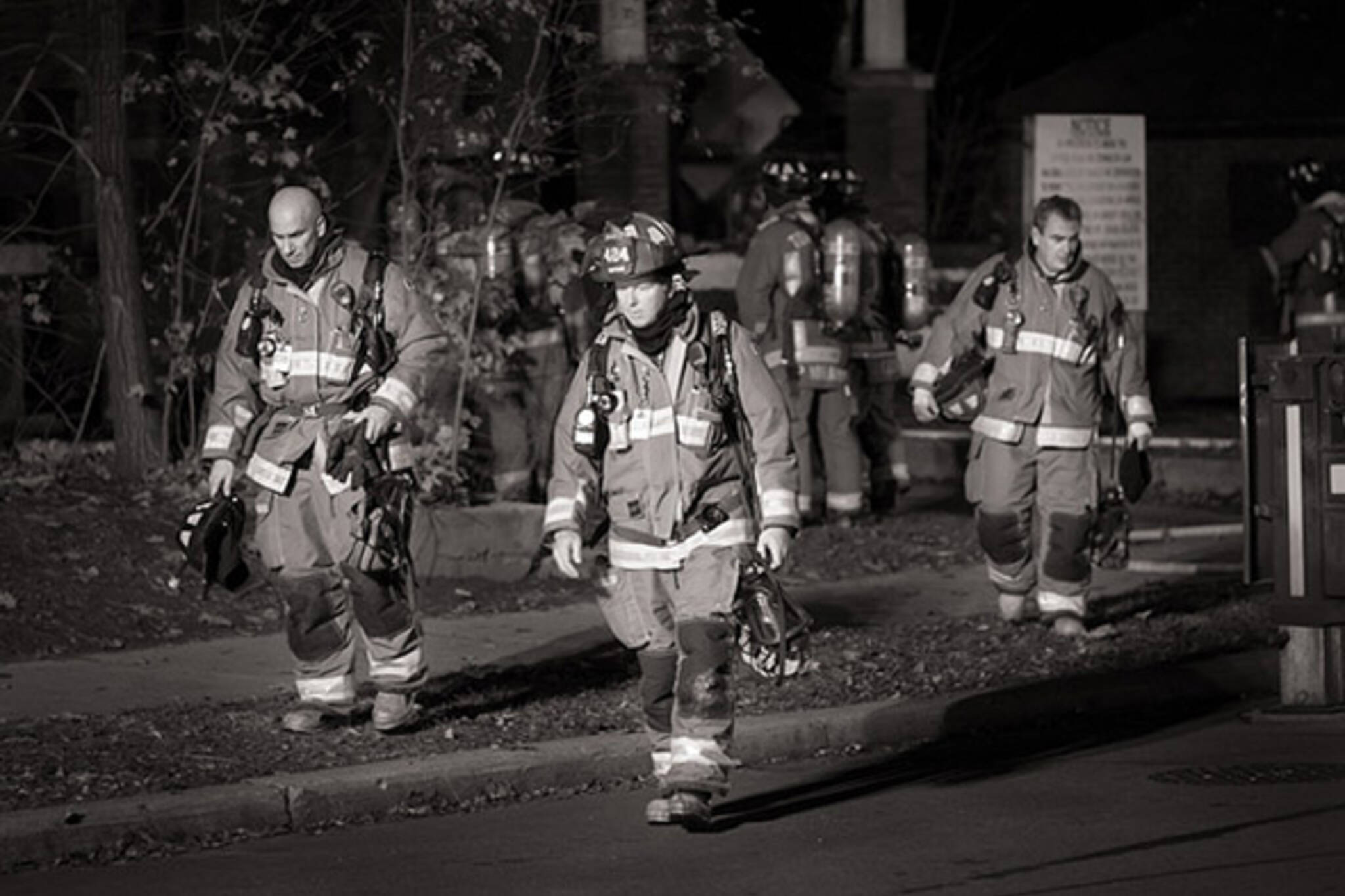 fire, fighters, toronto