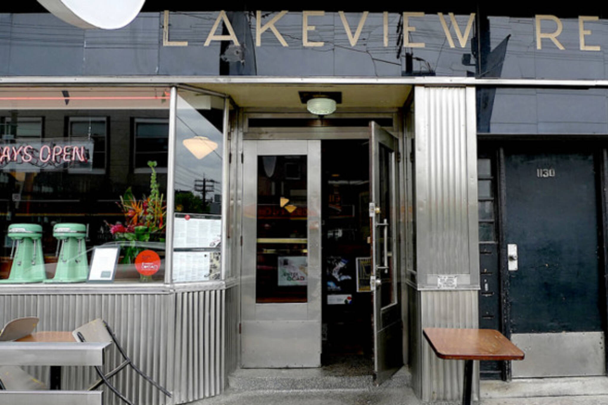Lakeview Restaurant Toronto