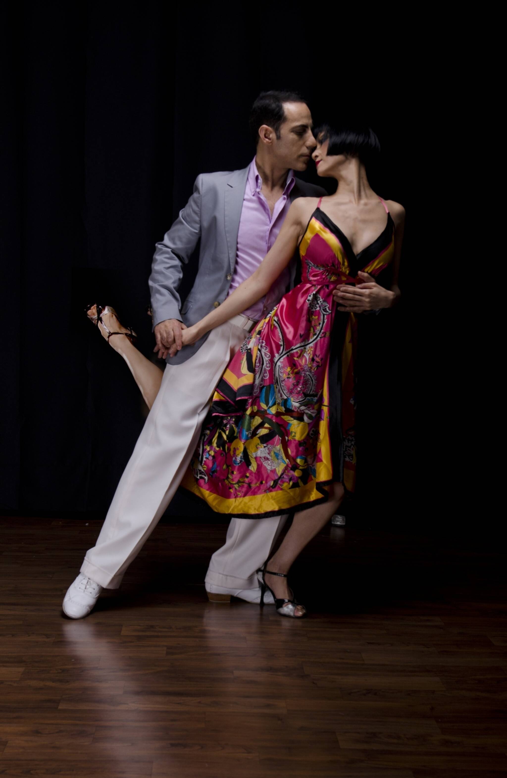 Argentine Tango the Sensual Dance of Love, Beginners' Crash Course