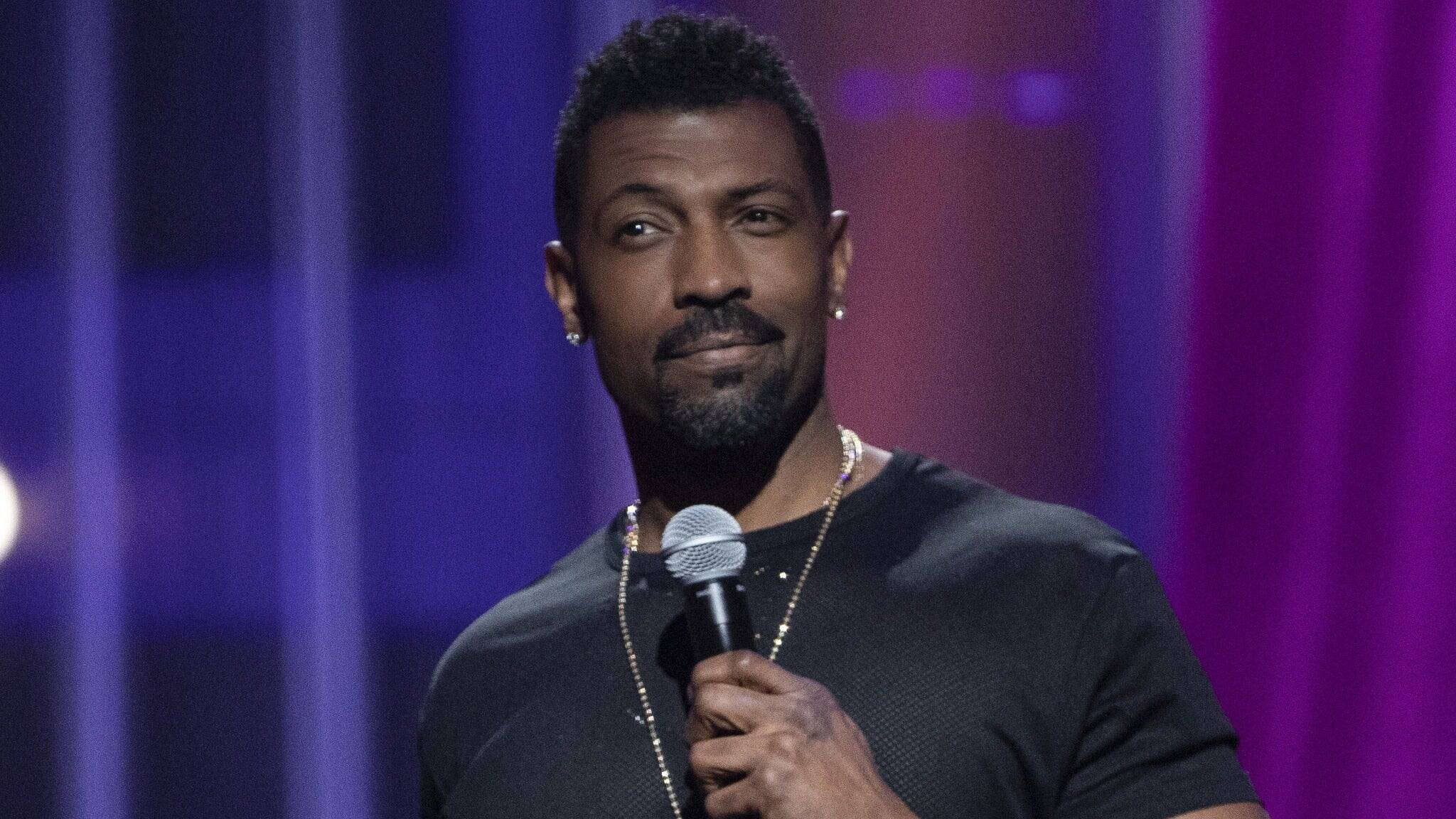 StandUp Comedy Deon Cole Coleology Tour
