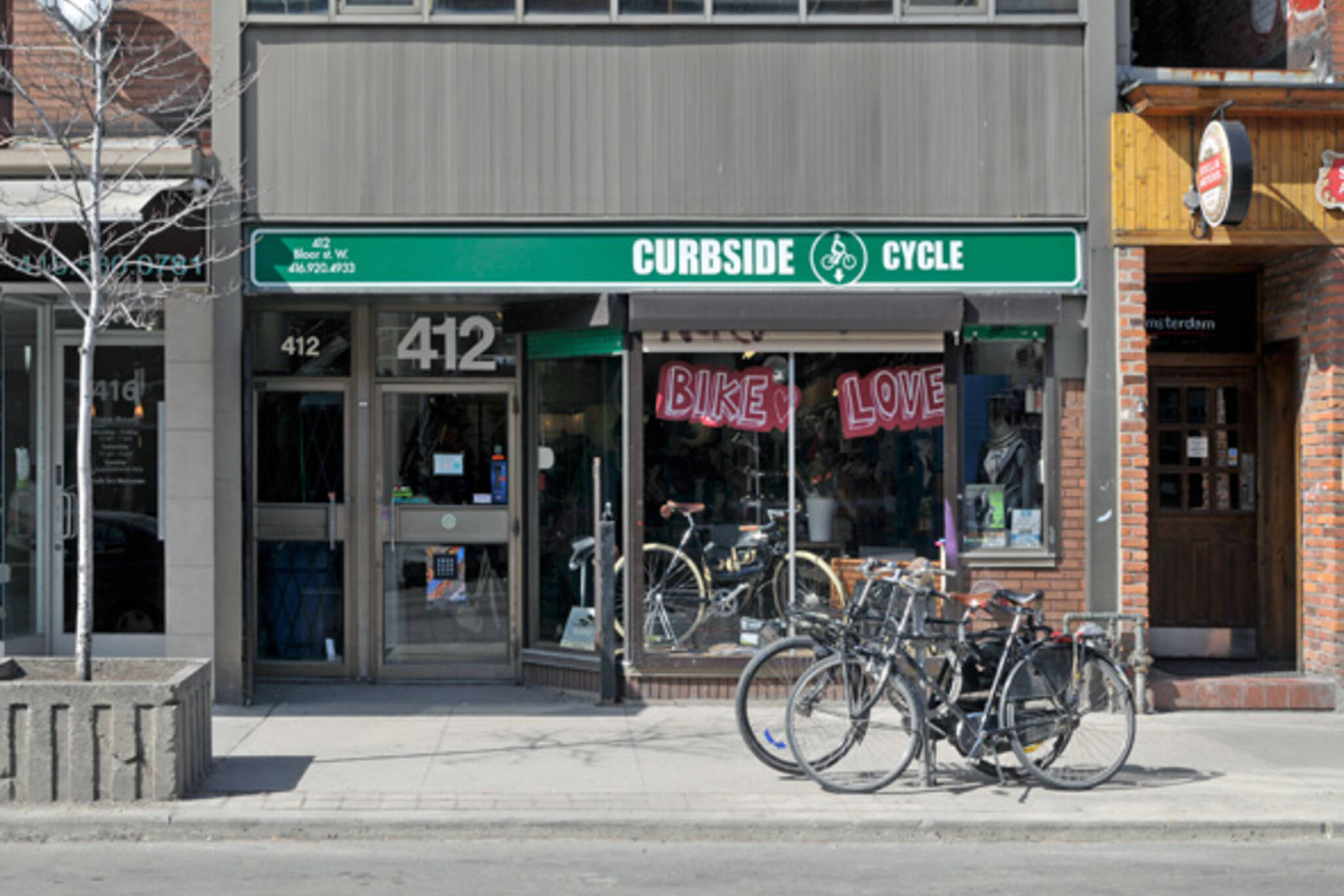 Curbside Cycle Annex