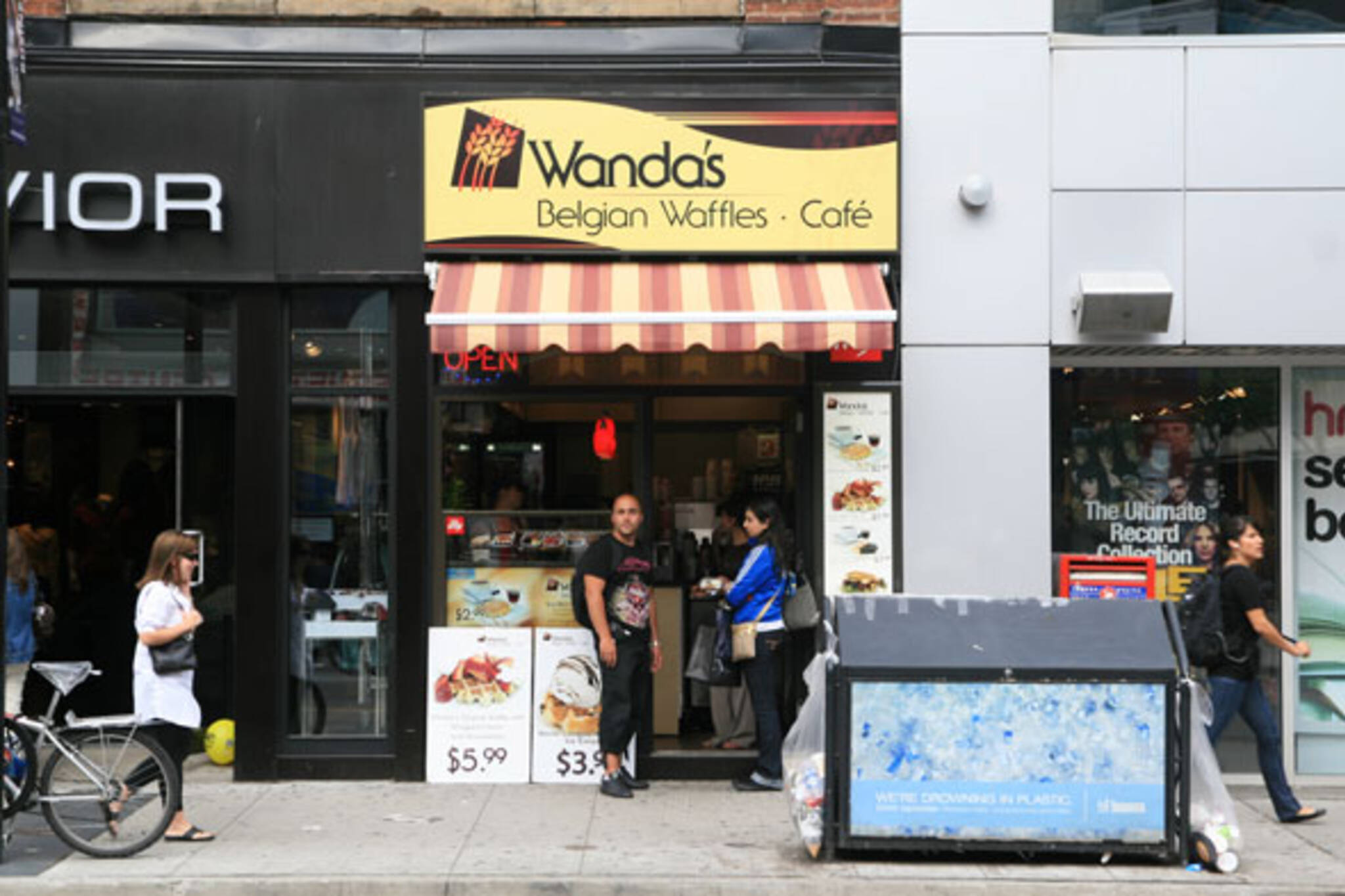 Wanda's Belgian Waffles Toronto
