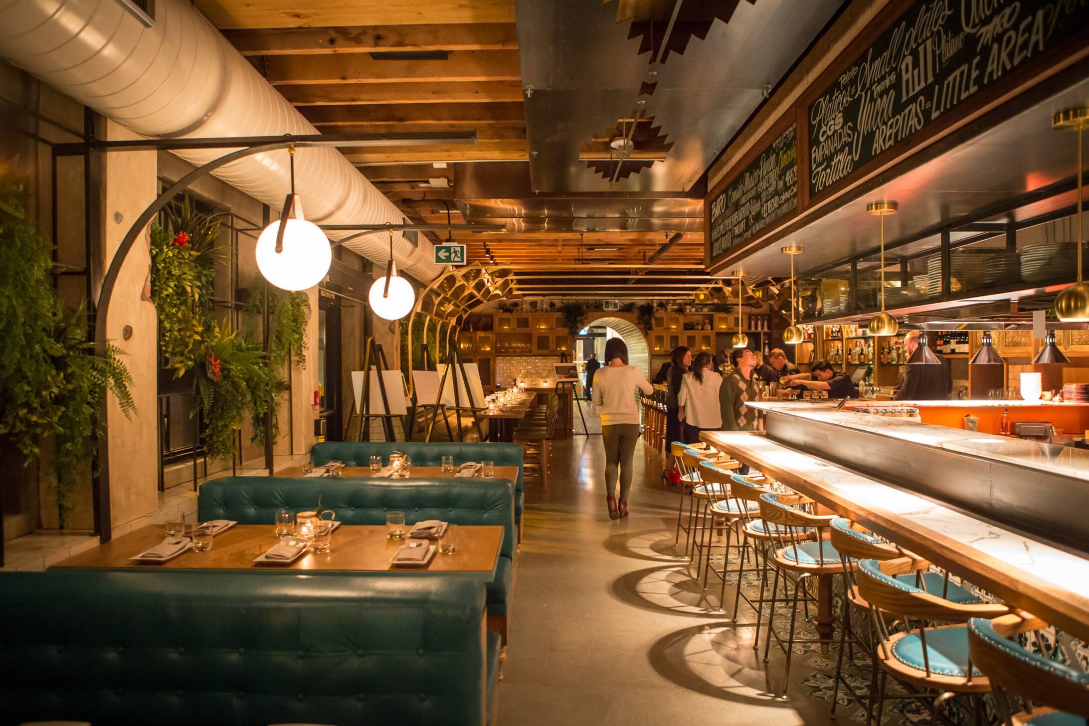 The Top Restaurants in Toronto with Stunning Interior Design