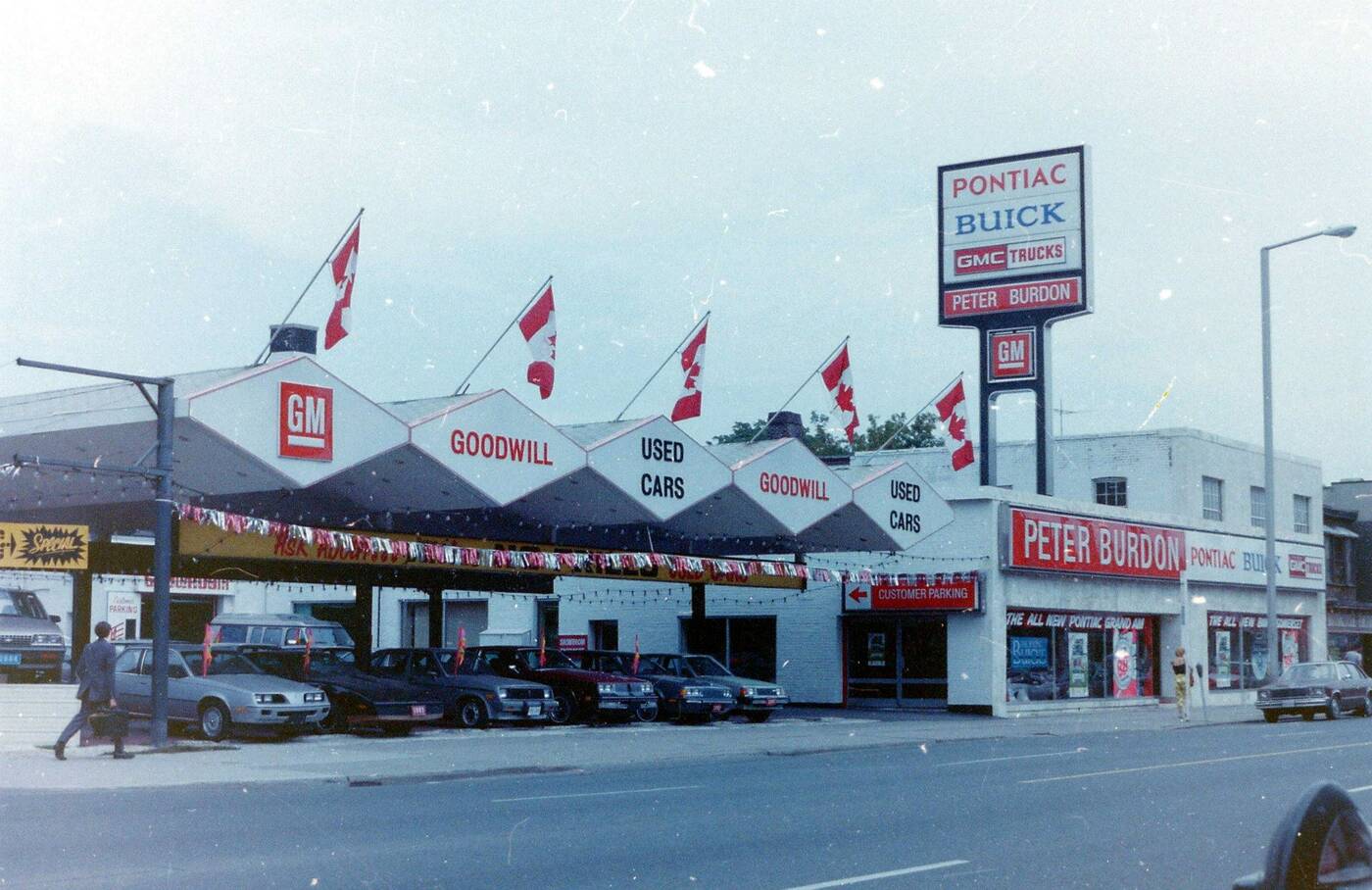 What car dealerships used to look like in Toronto