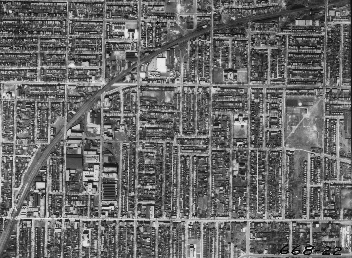 leslieville aerial 1942