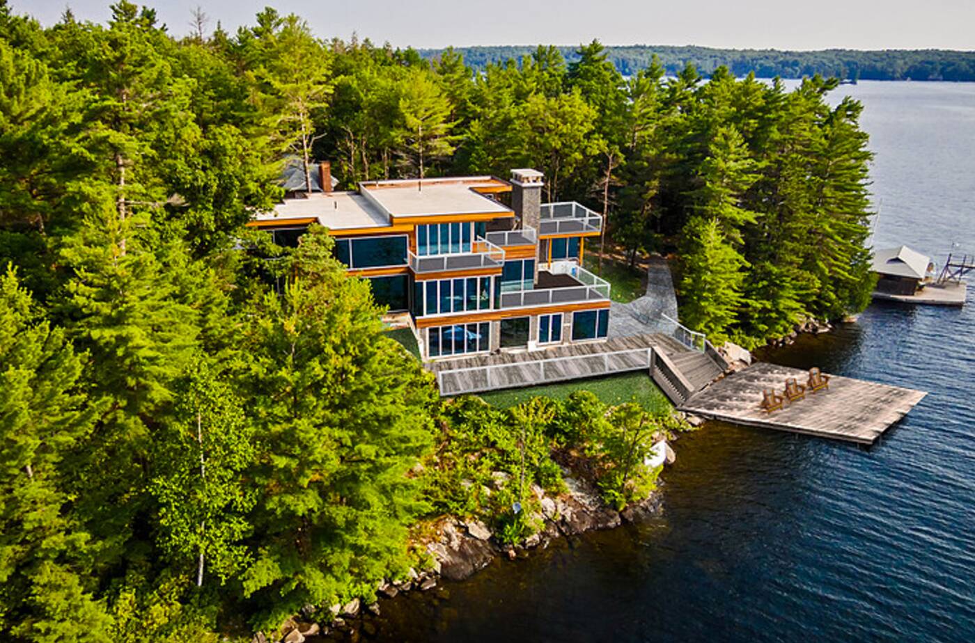 This Is What A 10 Million Cottage Near Toronto Looks Like