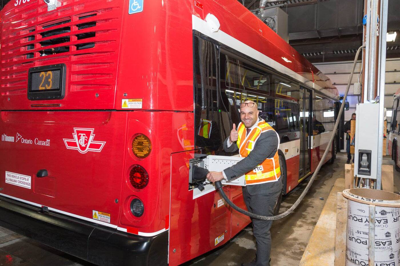 TTC unveils Toronto's first new electric bus