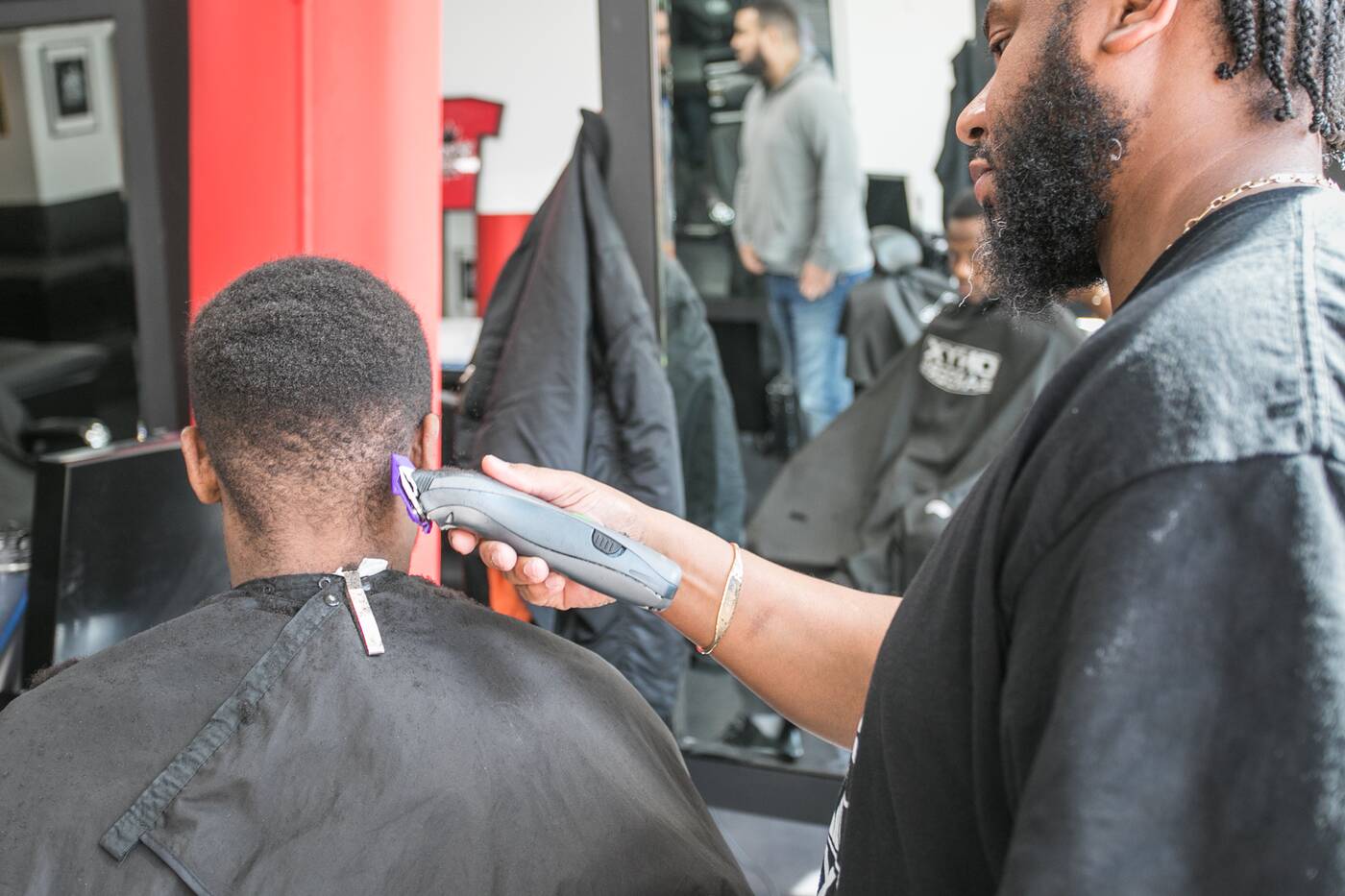 onyx barbers toronto