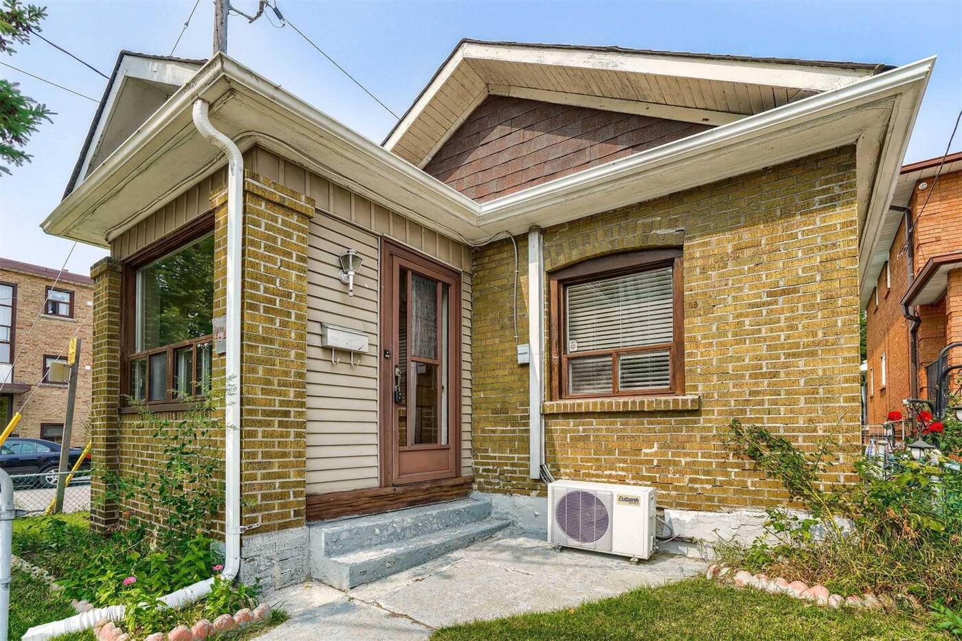 cheapest house in toronto