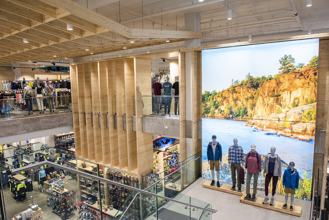 The top 30 stores for warm winter clothing in Toronto