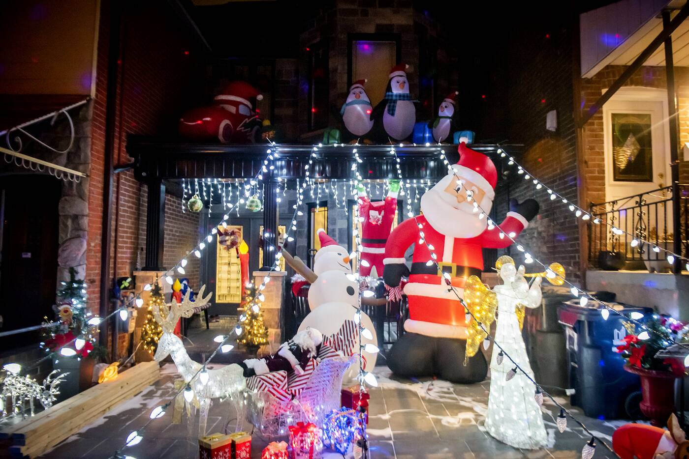 These homes in Toronto have the most magical holiday and Christmas