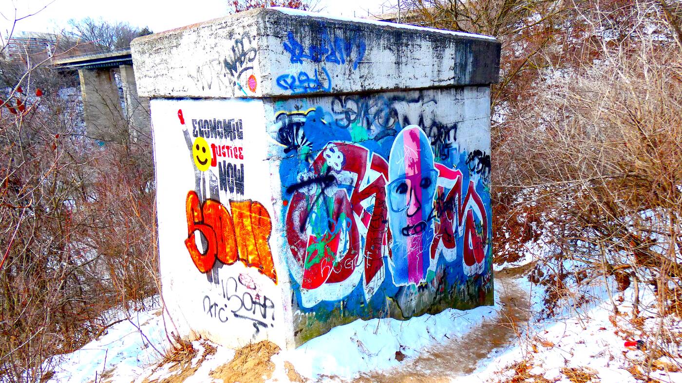 toronto graffiti