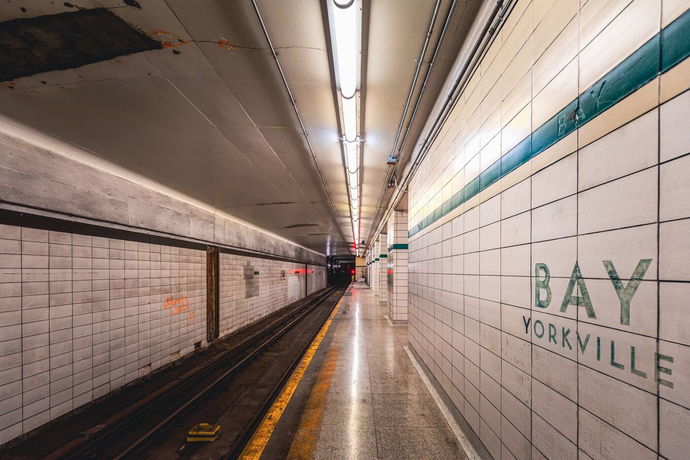 lower bay subway station ttc