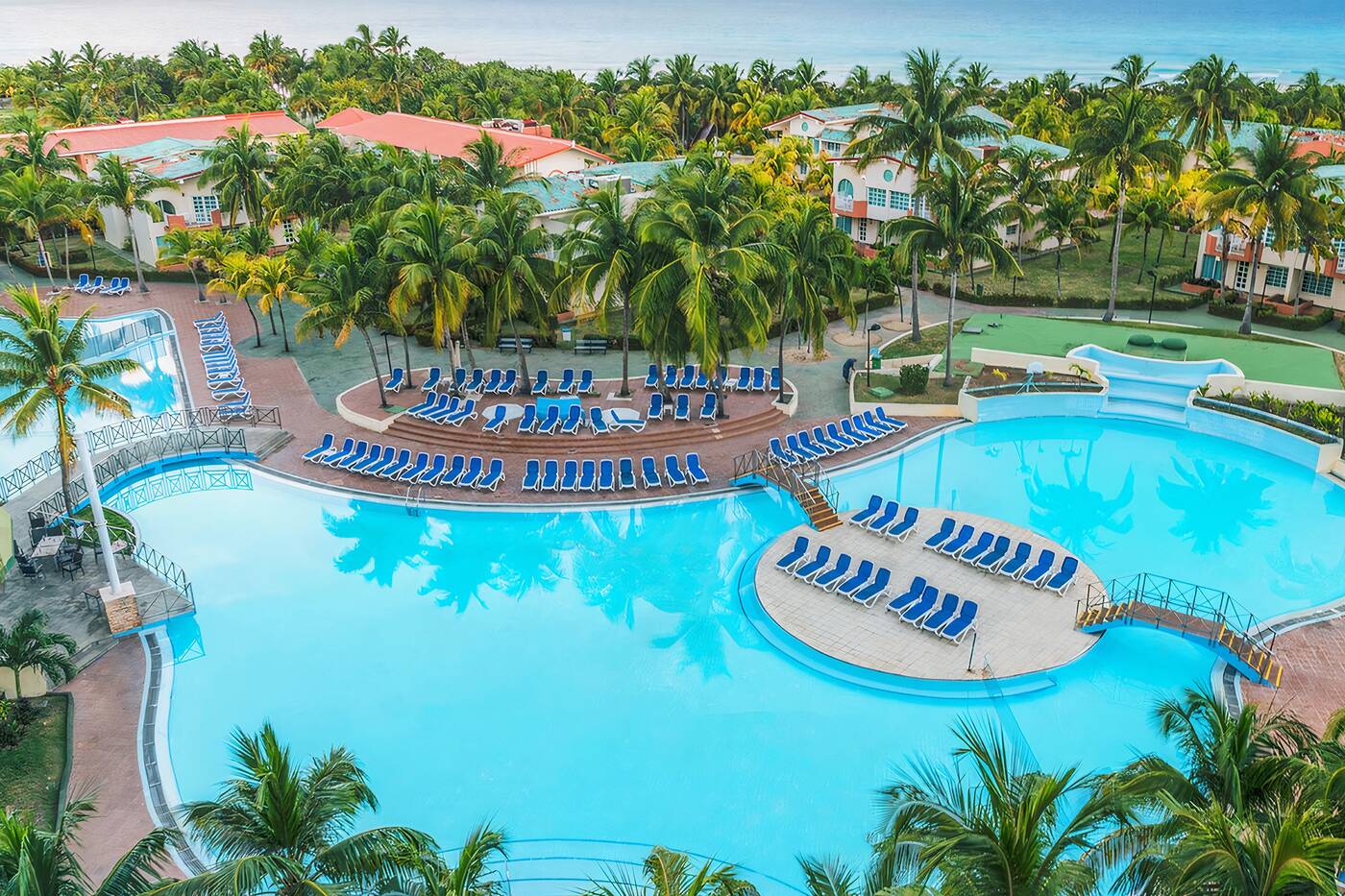 Cheap allinclusive vacations from Toronto you can get for under 1,000