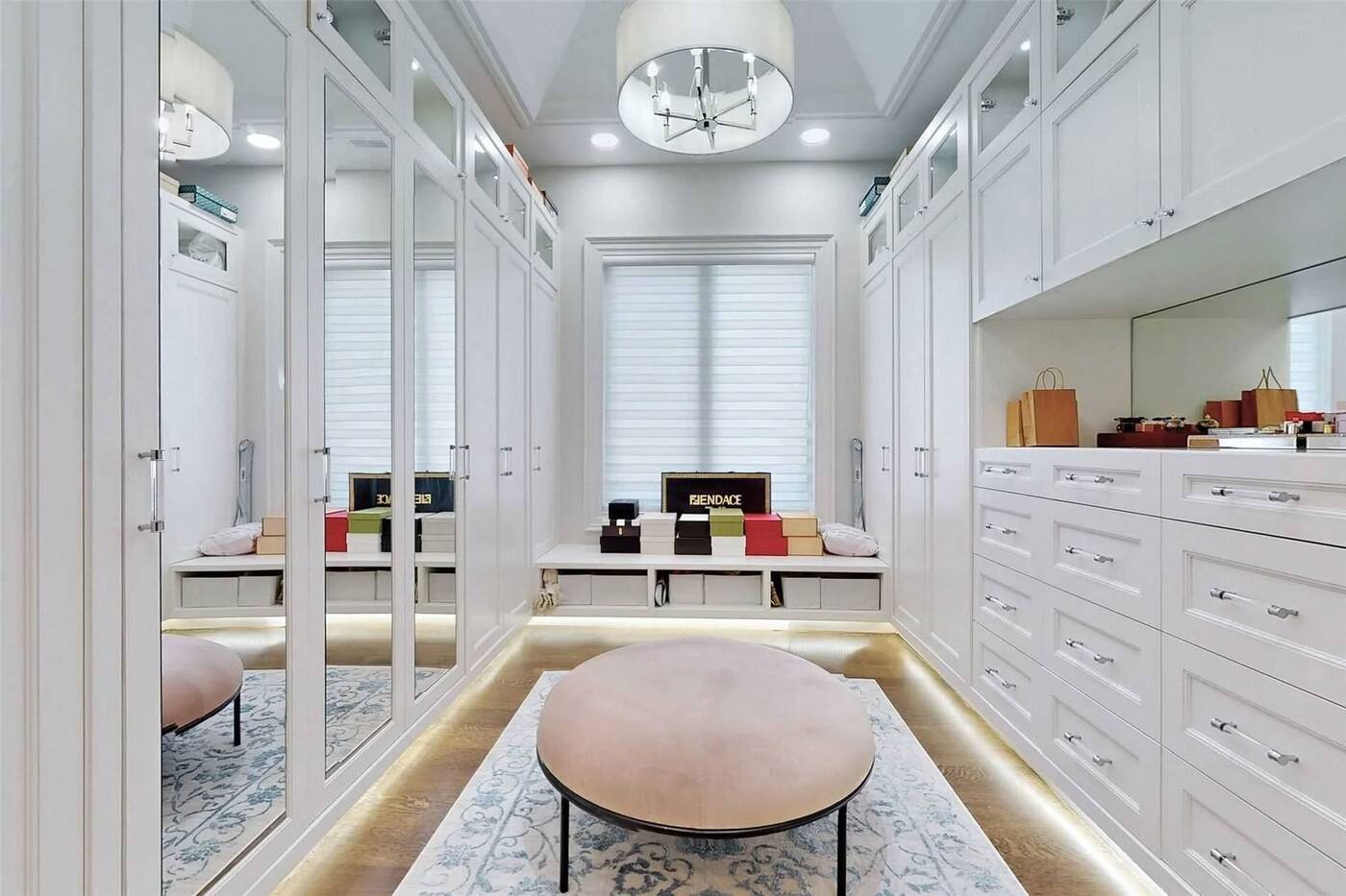 $14.8 million Toronto dream mansion comes with an astounding 11 bathrooms
