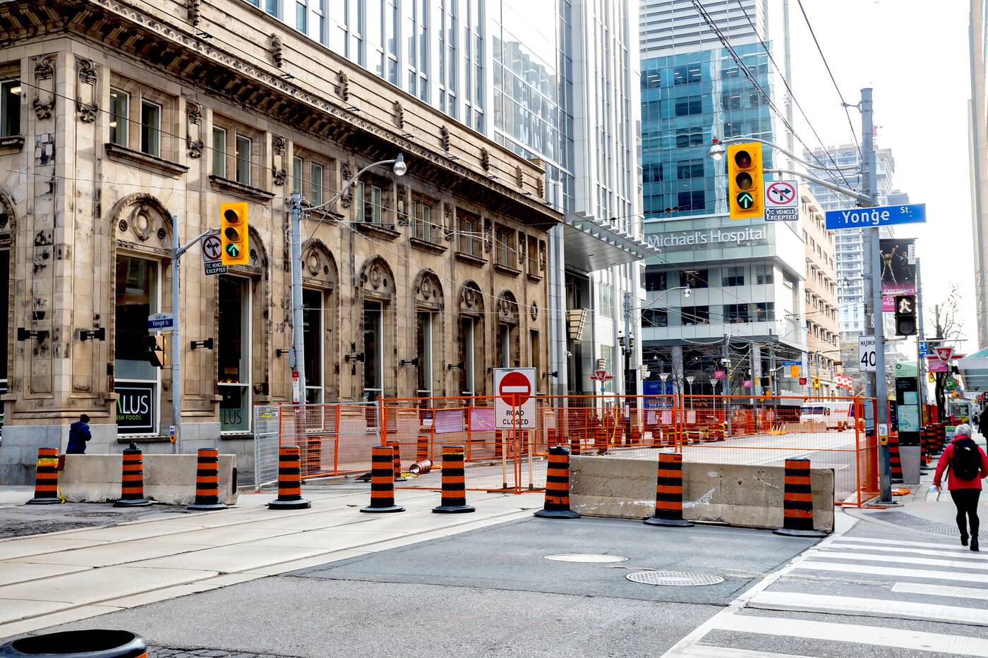 Here's what Toronto's Queen Street looks like now that 4-year closure is  underway