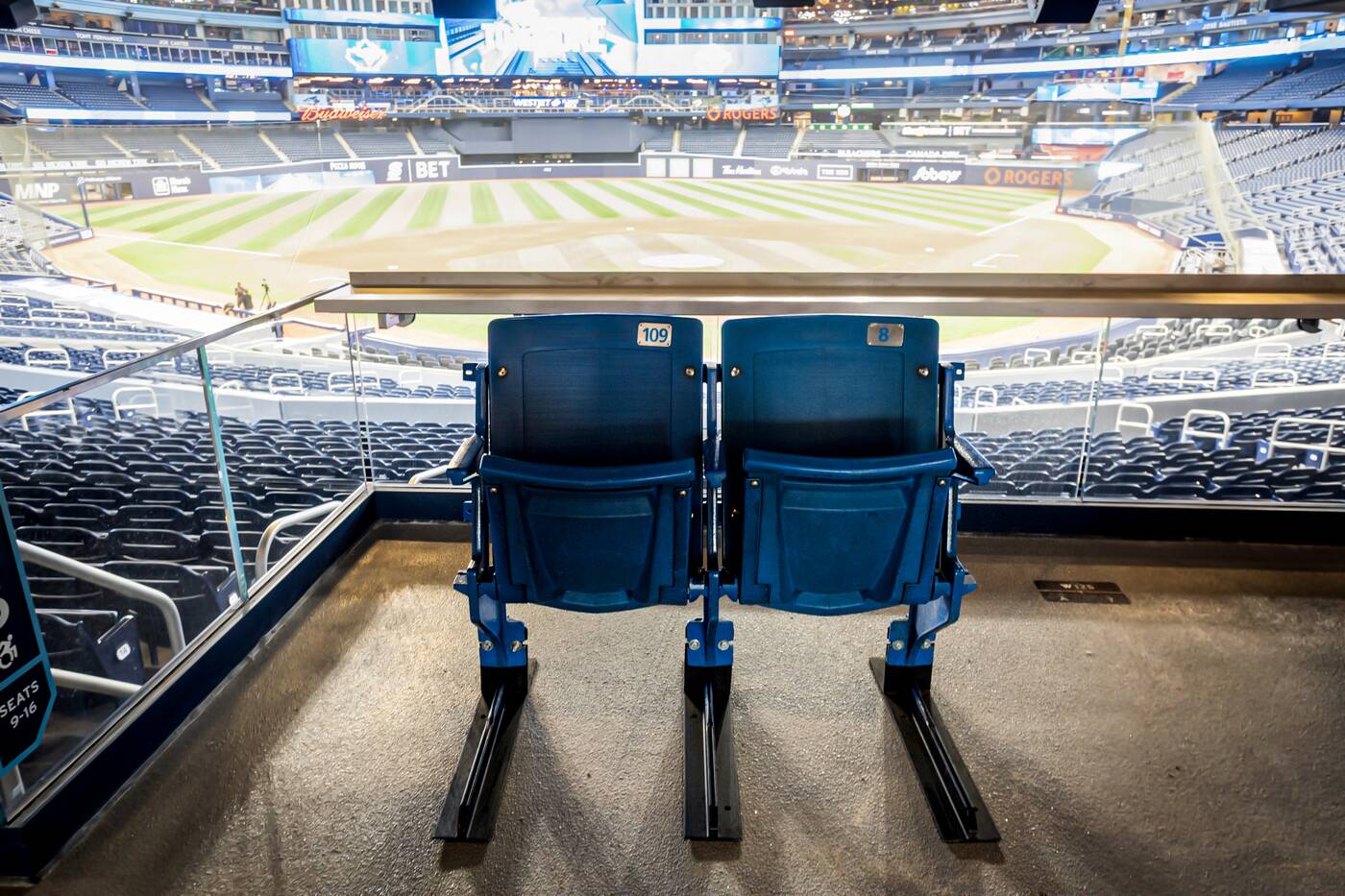 rogers centre seating